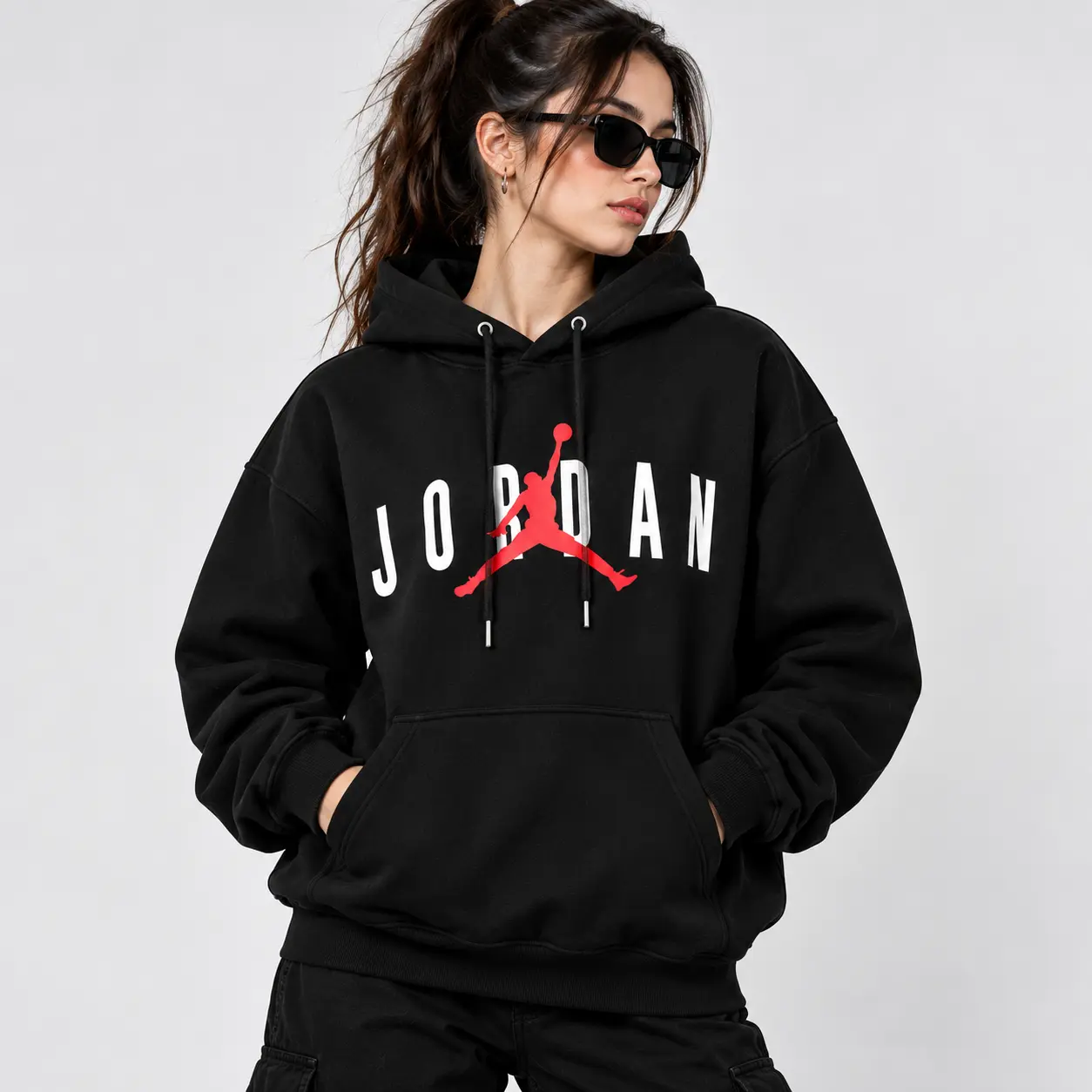 Black Jordan Hoodie model wear look Black Jordan Hoodie model wear look